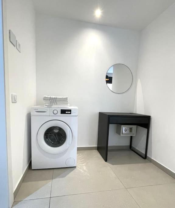 Coral 1br *