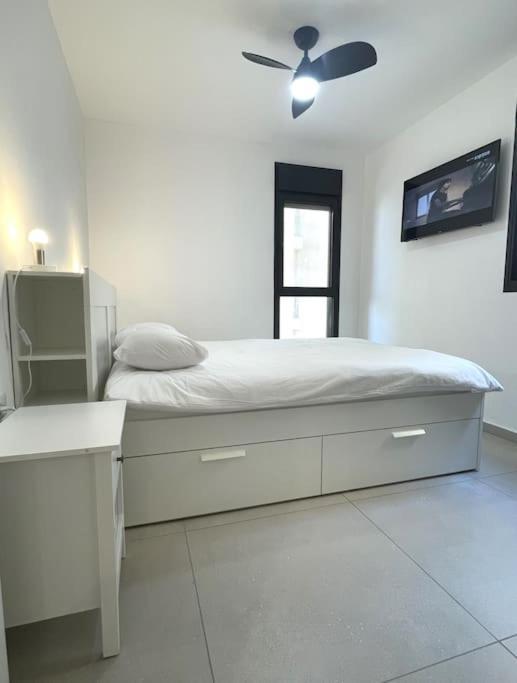 Coral 1br
